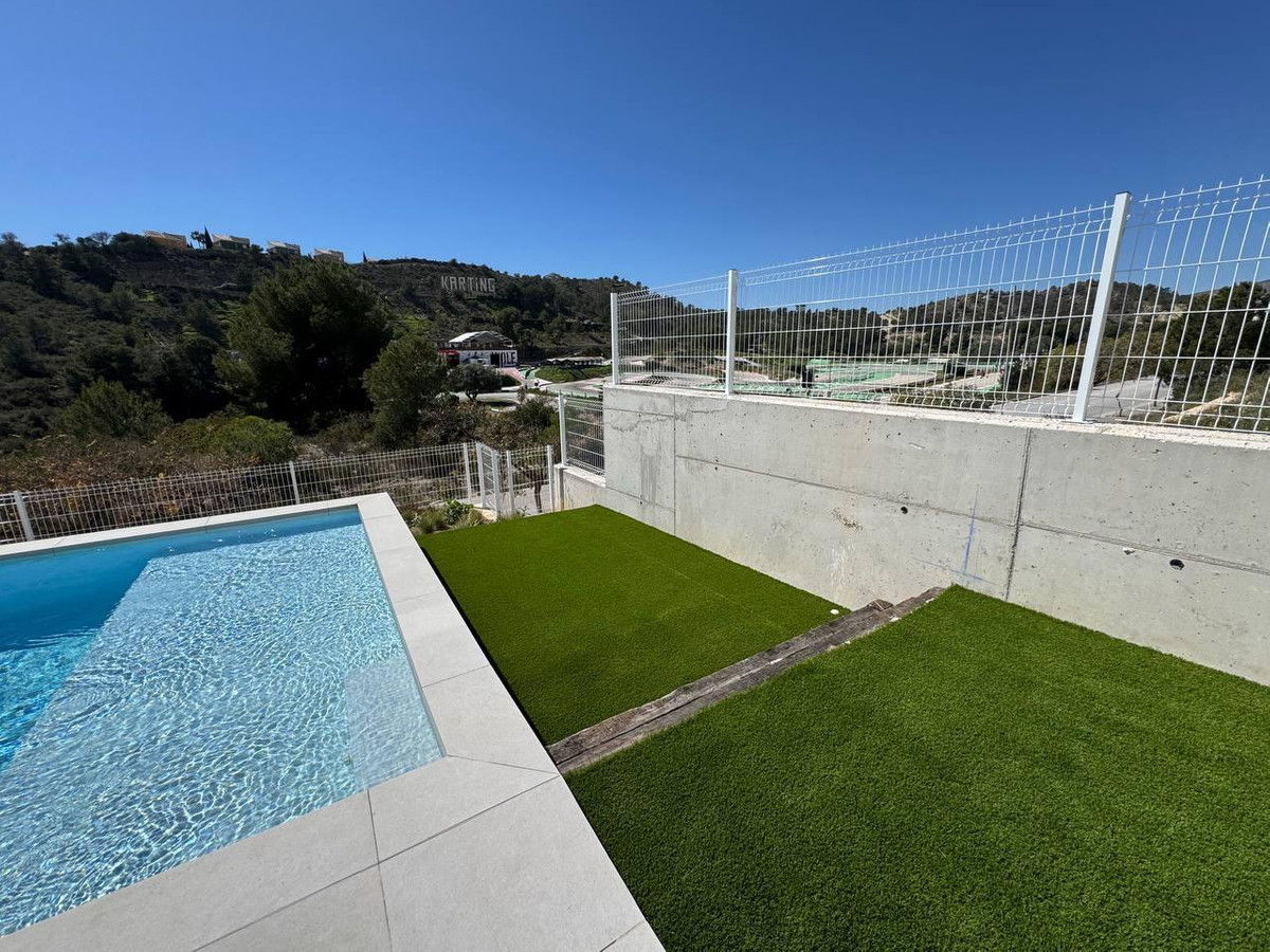 3 Bed Townhouse for sale in Finestrat Costa Blanca, Alicante, Spain