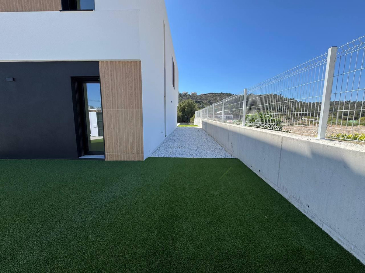 3 Bed Townhouse for sale in Finestrat Costa Blanca, Alicante, Spain