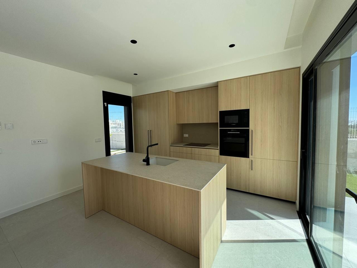 3 Bed Townhouse for sale in Finestrat Costa Blanca, Alicante, Spain