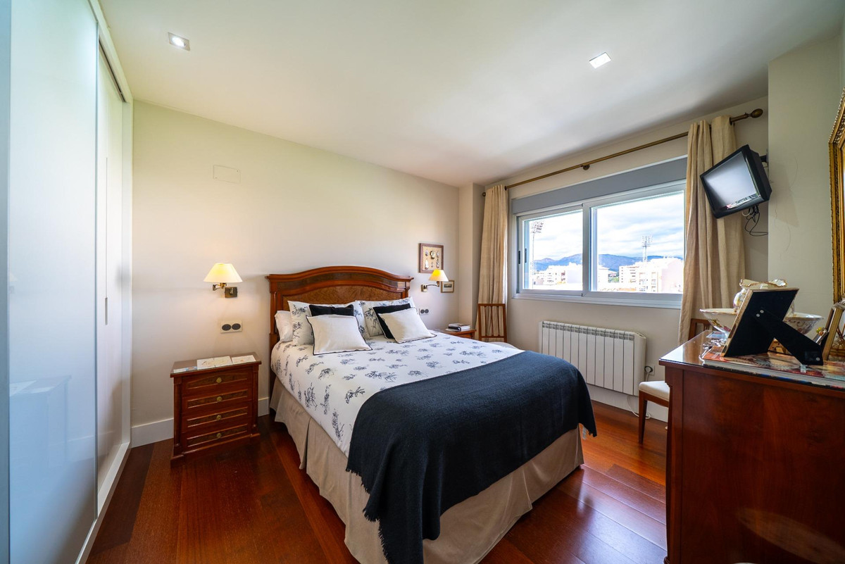Se vende Apartamento Planta Media de 4 dormitorios en Costa Blanca, Alicante, España