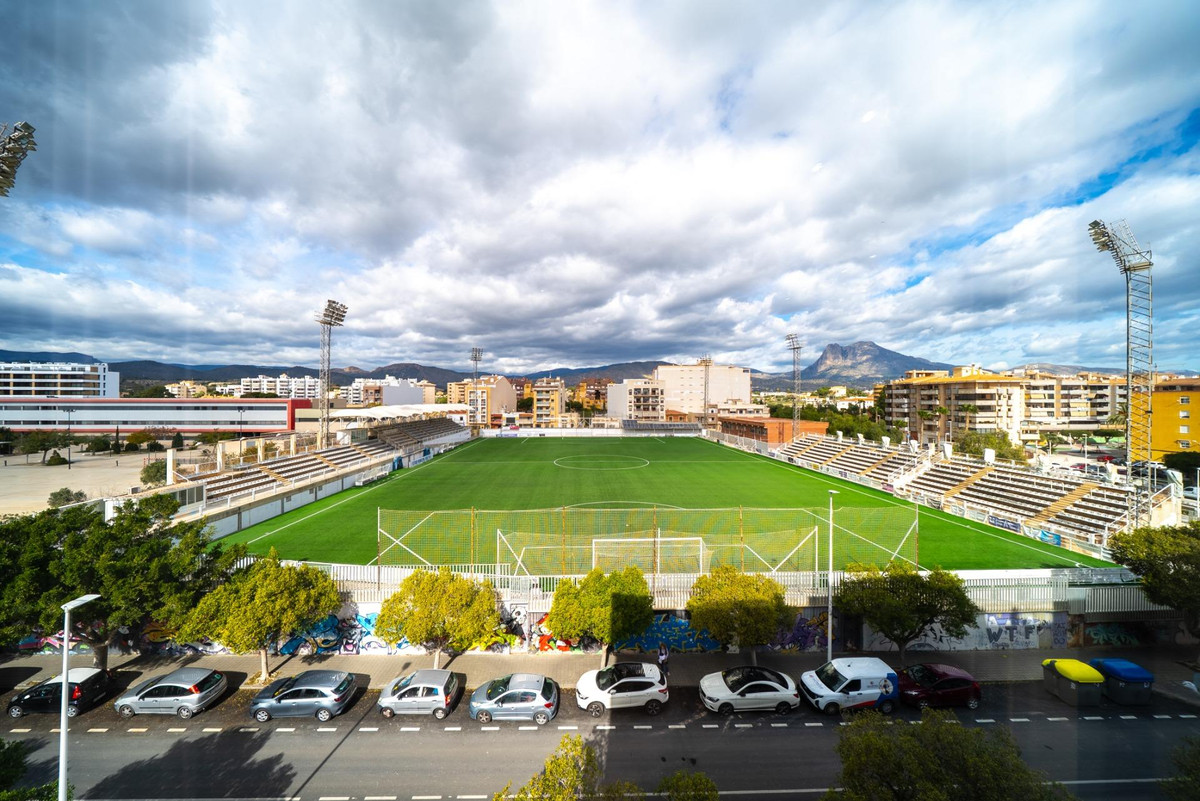 Se vende Apartamento Planta Media de 4 dormitorios en Costa Blanca, Alicante, España