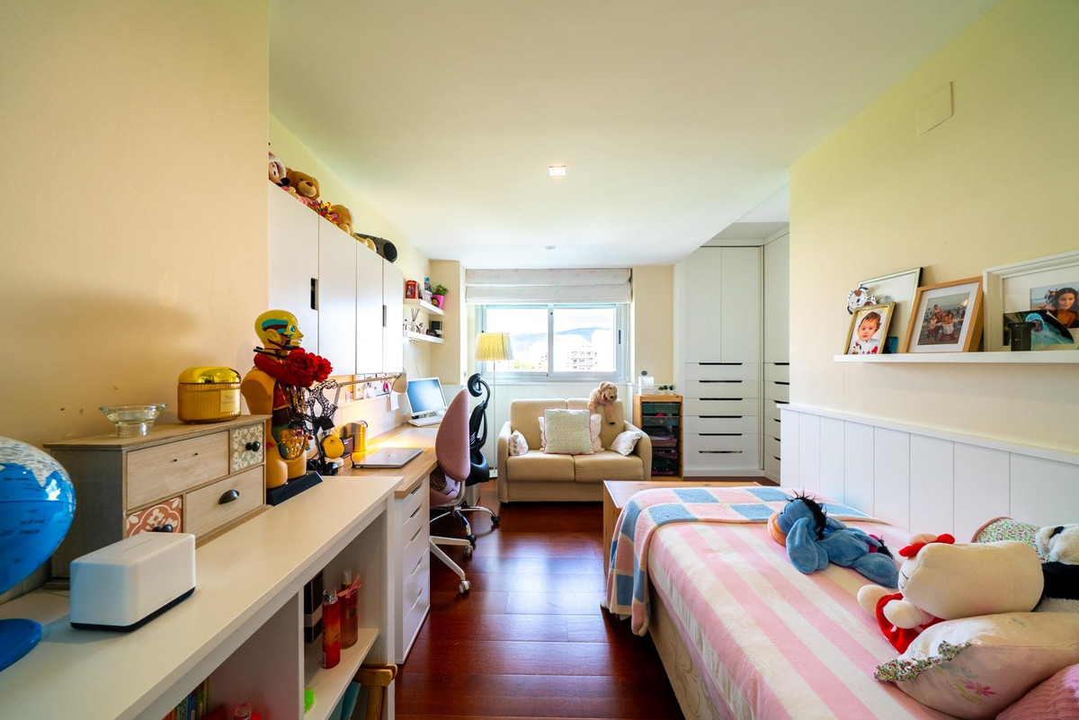 Se vende Apartamento Planta Media de 4 dormitorios en Costa Blanca, Alicante, España