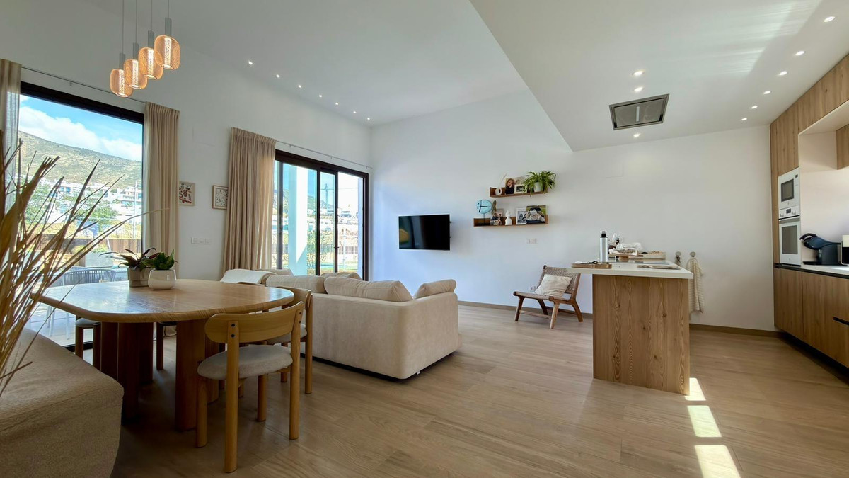 5 Bed Townhouse for sale in Finestrat Costa Blanca, Alicante, Spain