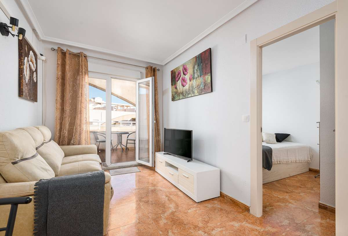 Se vende Apartamento en Planta Última de 2 dormitorios en Costa Blanca, Alicante, España