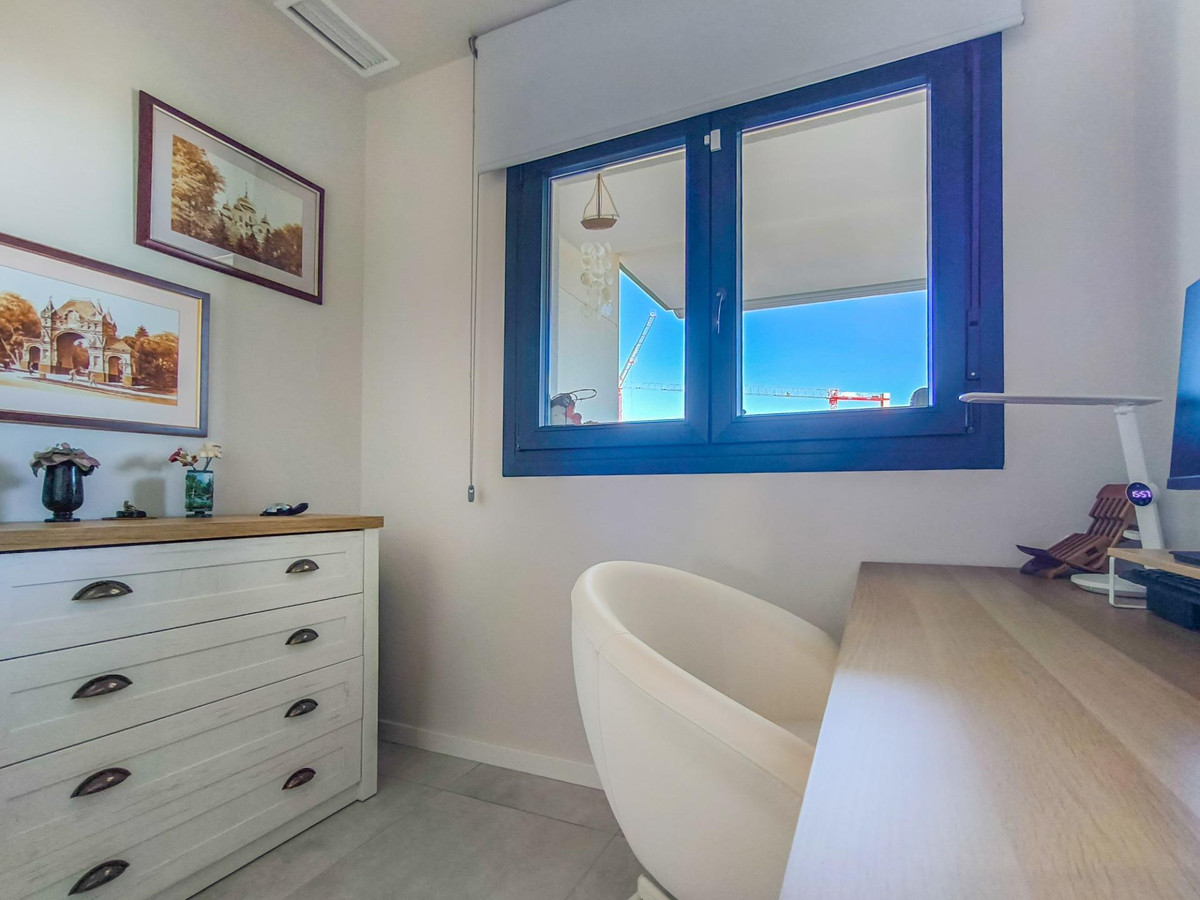 Se vende Apartamento Planta Media de 2 dormitorios en Costa Blanca, Alicante, España