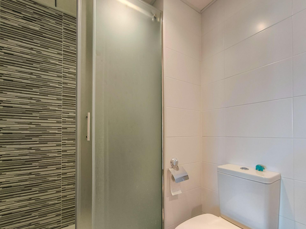 Se vende Apartamento Planta Media de 2 dormitorios en Costa Blanca, Alicante, España
