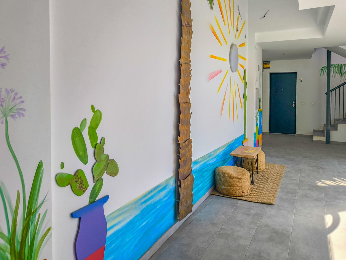 Se vende Apartamento Planta Media de 2 dormitorios en Costa Blanca, Alicante, España