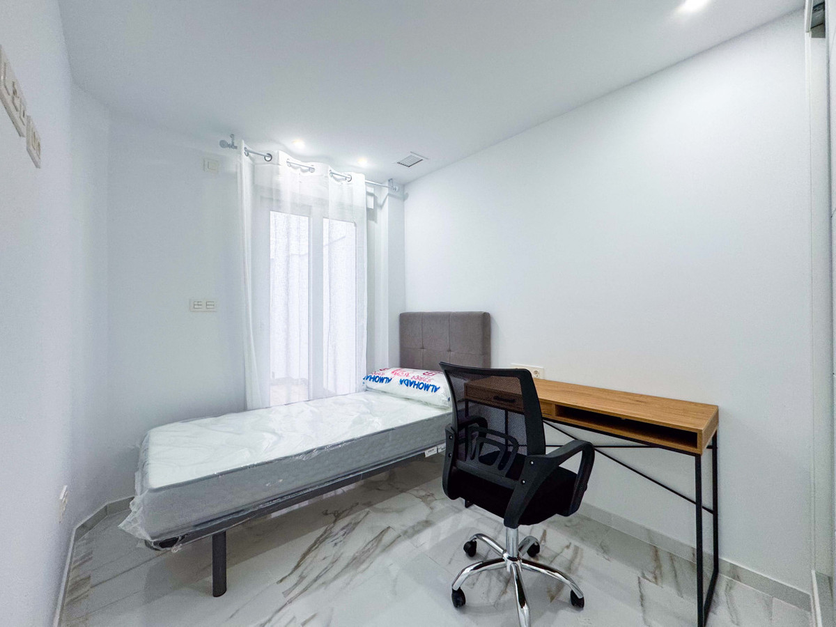 2 Bed Apartment for sale in Torrevieja Costa Blanca, Alicante, Spain
