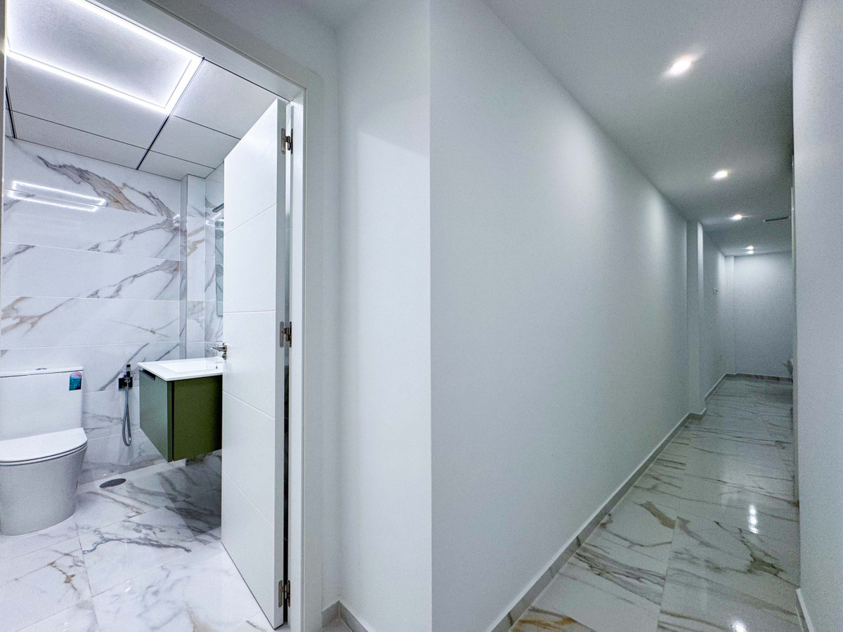 2 Bed Apartment for sale in Torrevieja Costa Blanca, Alicante, Spain