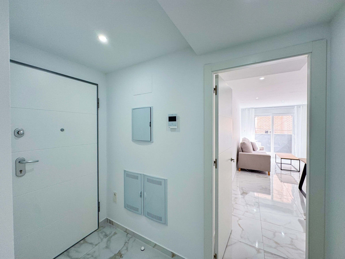 2 Bed Apartment for sale in Torrevieja Costa Blanca, Alicante, Spain