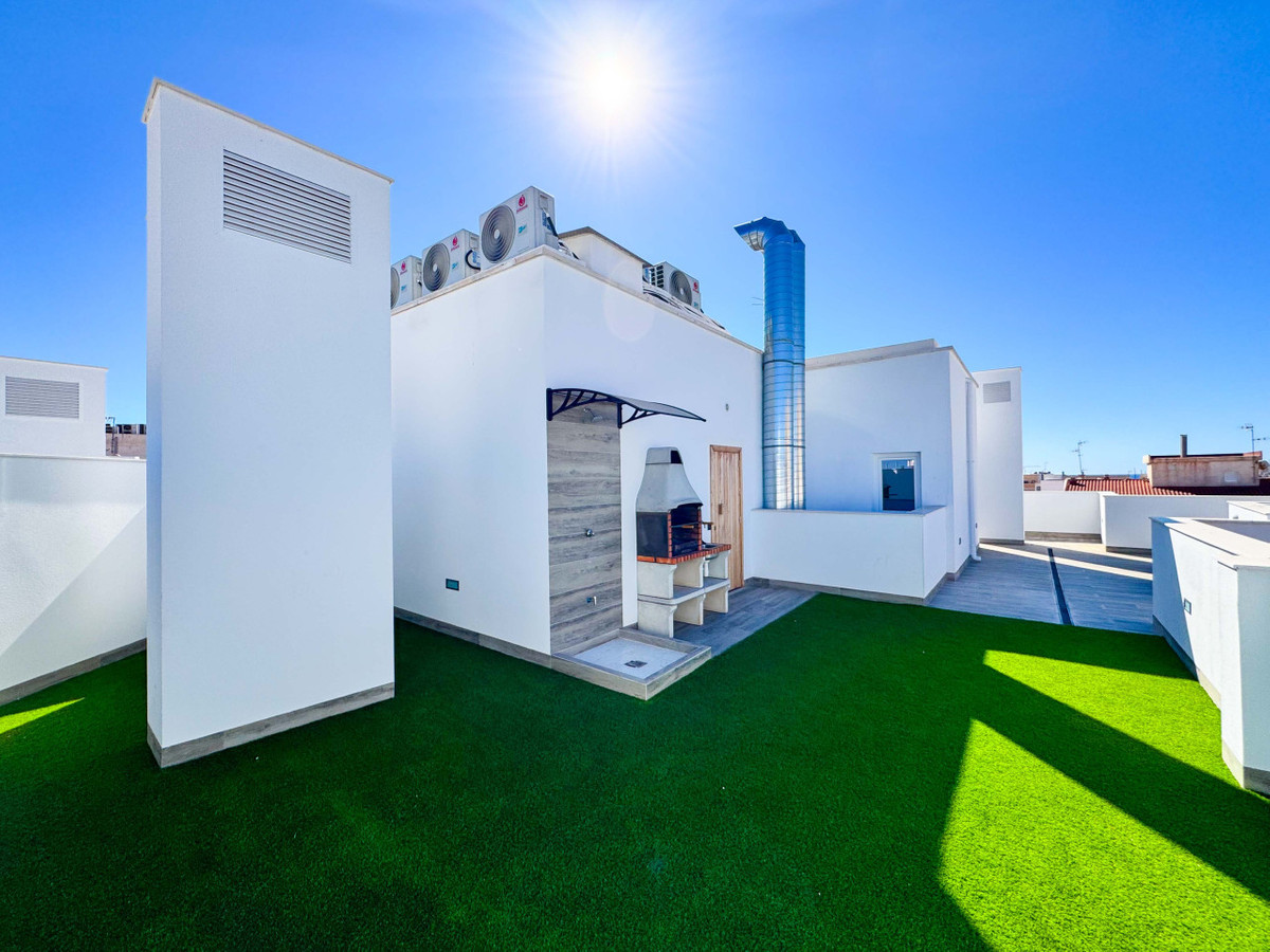 2 Bed Apartment for sale in Torrevieja Costa Blanca, Alicante, Spain