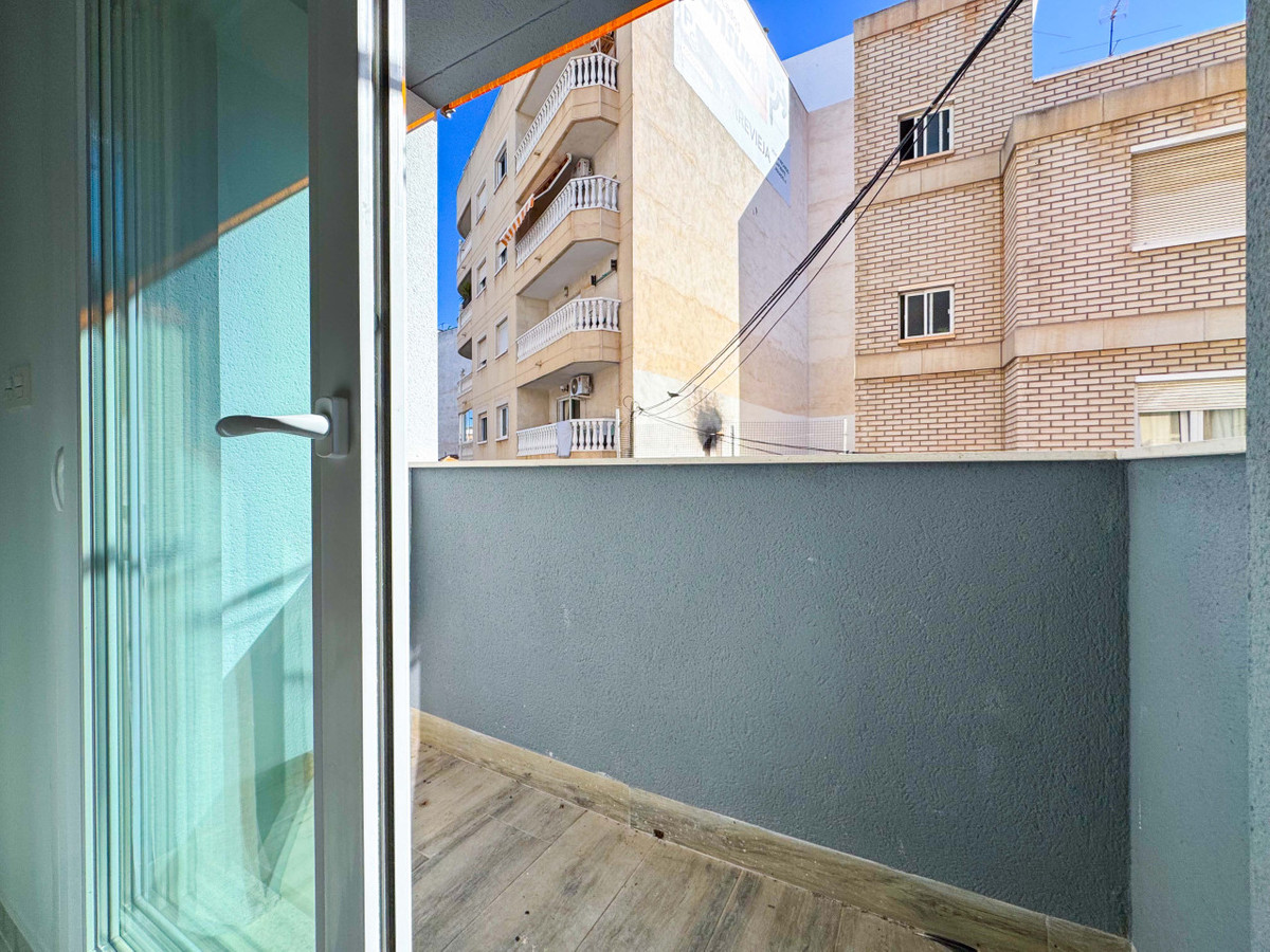 2 Bed Apartment for sale in Torrevieja Costa Blanca, Alicante, Spain