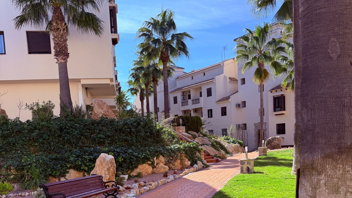 3 Bed Apartment for sale in Las Ramblas Golf Costa Blanca, Alicante, Spain