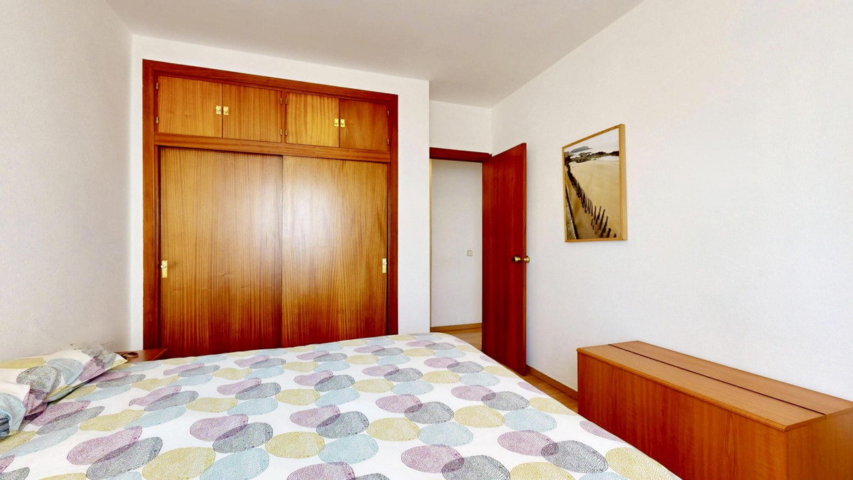 3 Bed Apartment for sale in Fuengirola Costa Del Sol, Málaga, Spain