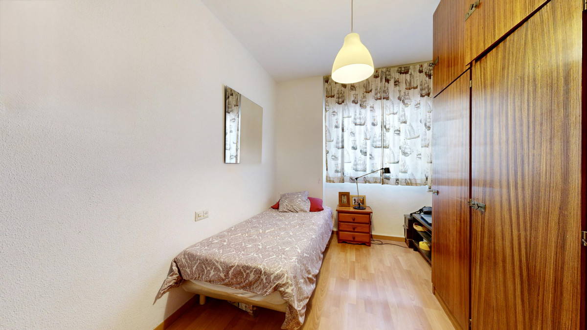 3 Bed Apartment for sale in Fuengirola Costa Del Sol, Málaga, Spain