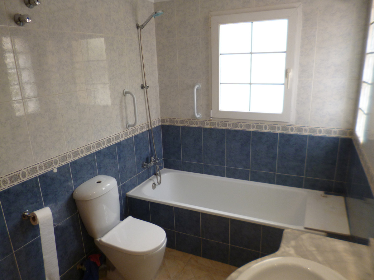 3 Bed Townhouse for sale in Playa Flamenca Costa Blanca, Alicante, Spain