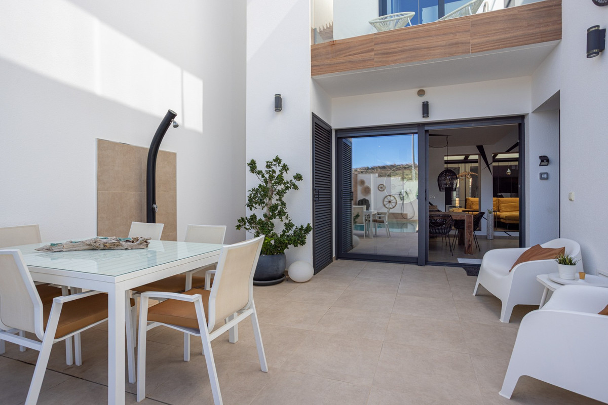 3 Bed Townhouse for sale in Benijofar Costa Blanca, Alicante, Spain