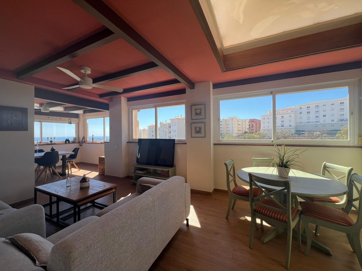 4 Bed Apartment for sale in Arroyo De La Miel Costa Del Sol, Málaga, Spain