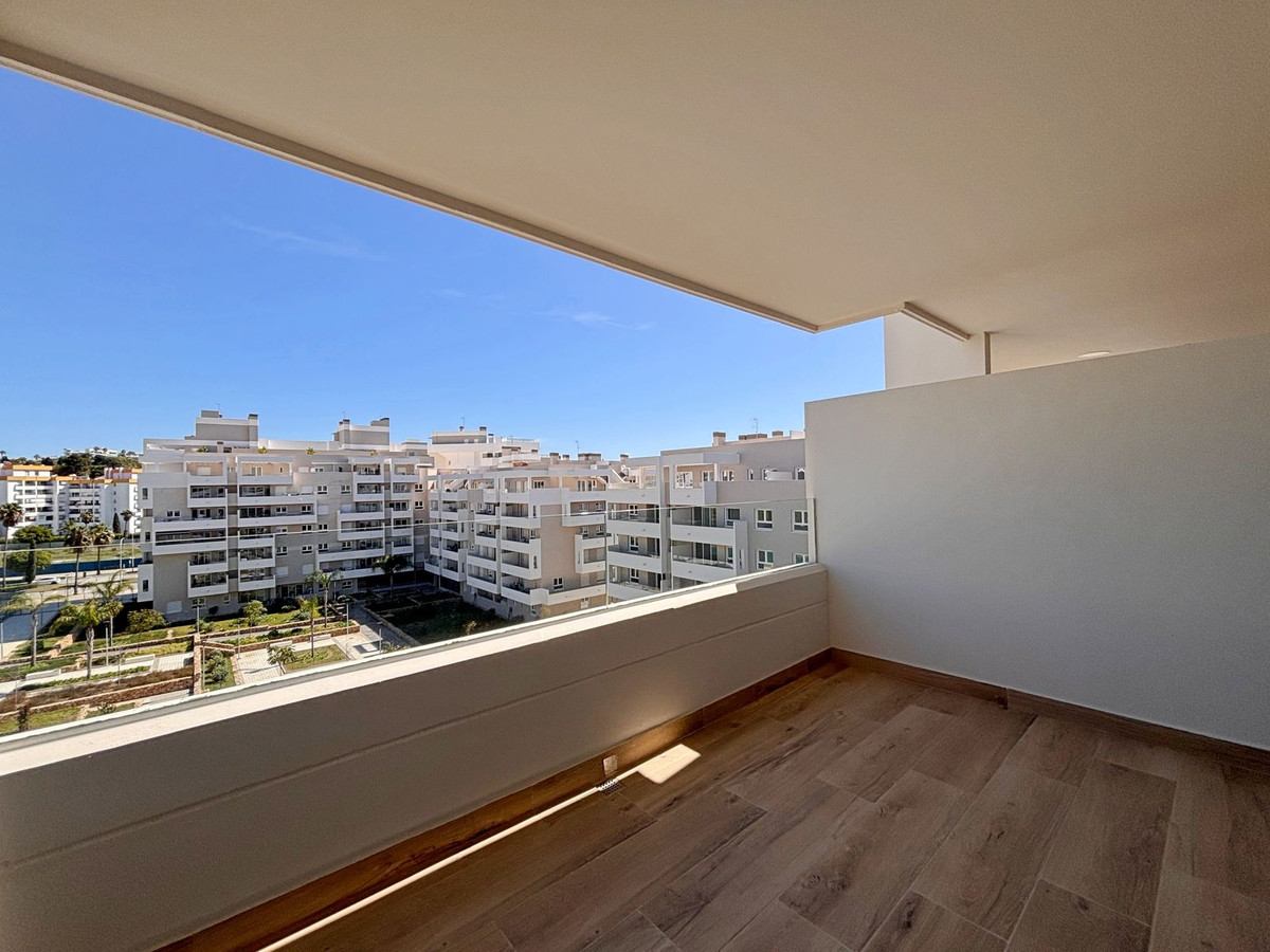 Se vende Apartamento Planta Media de 3 dormitorios en Costa Del Sol, Málaga, España