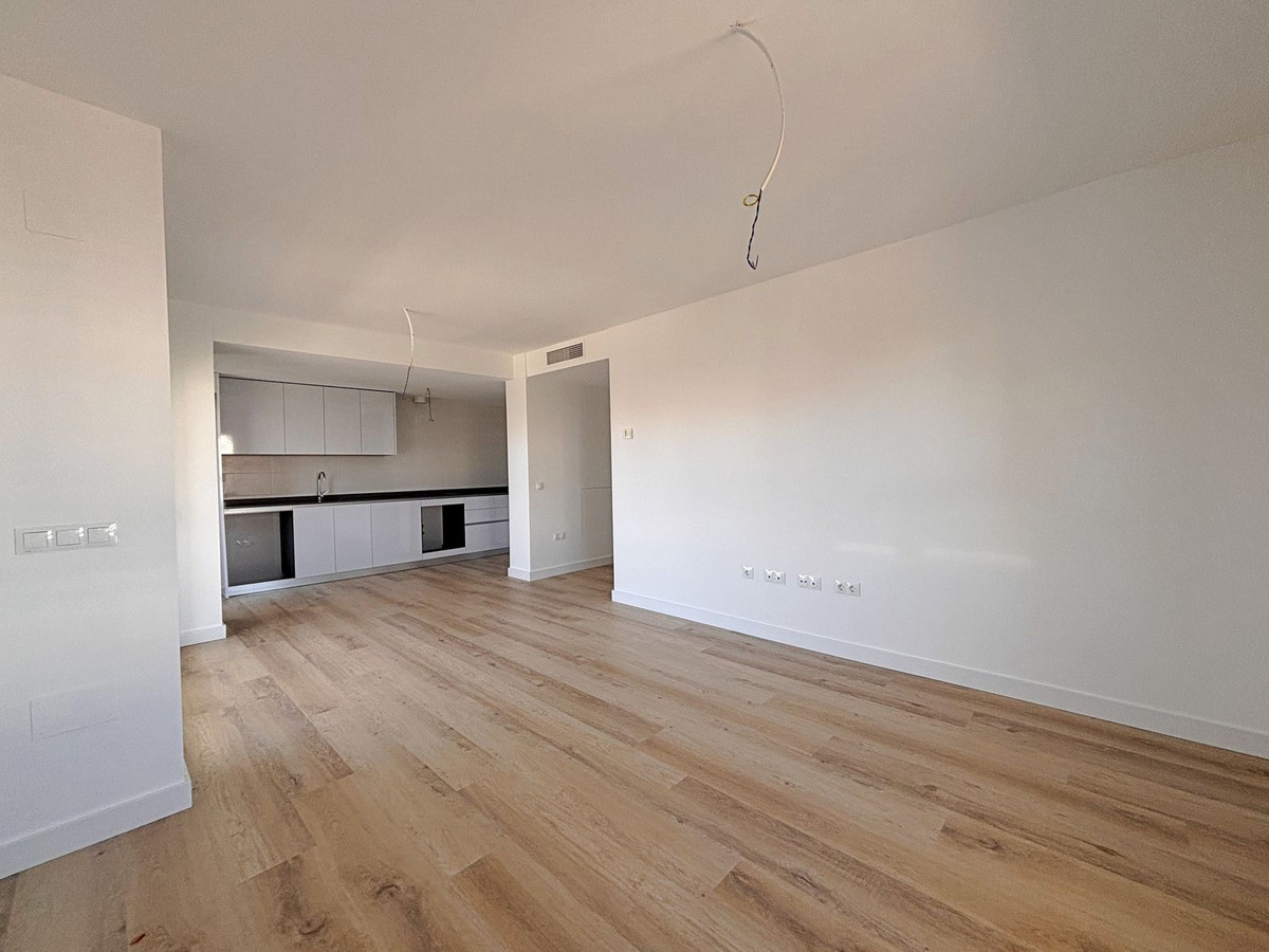 Se vende Apartamento Planta Media de 3 dormitorios en Costa Del Sol, Málaga, España