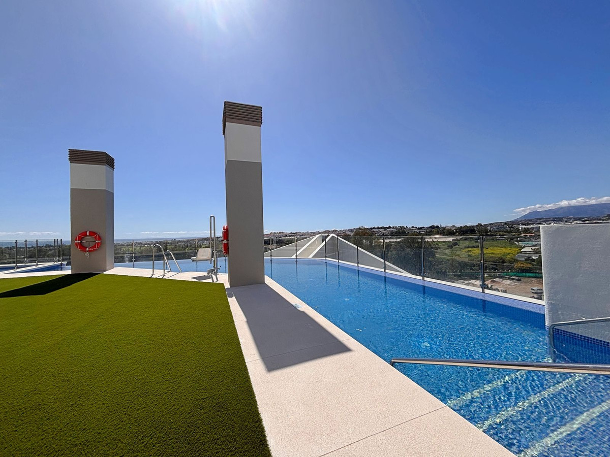 Se vende Apartamento Planta Media de 3 dormitorios en Costa Del Sol, Málaga, España