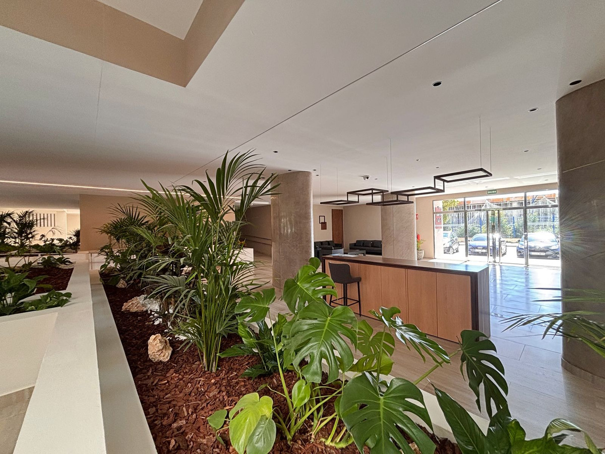 Se vende Apartamento Planta Media de 3 dormitorios en Costa Del Sol, Málaga, España