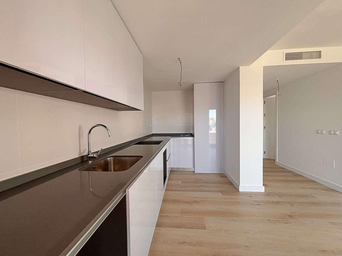 Se vende Apartamento Planta Media de 3 dormitorios en Costa Del Sol, Málaga, España