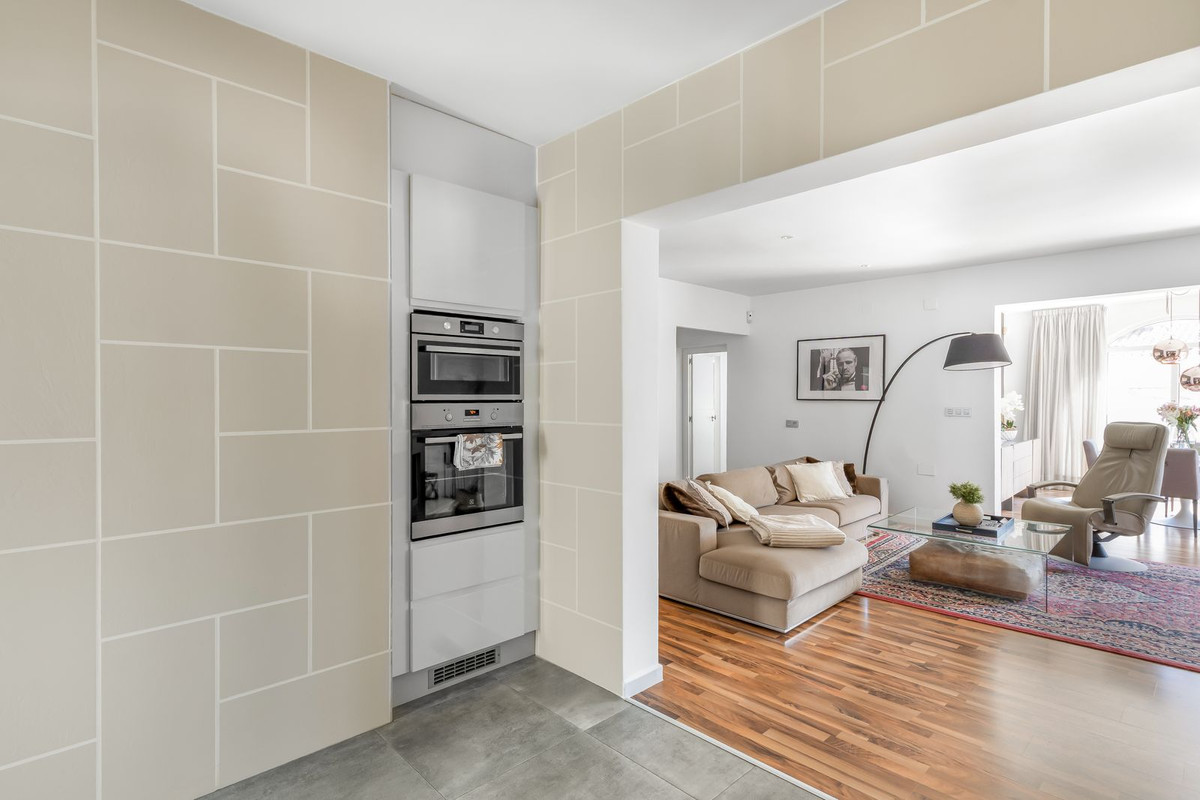 Se vende Villa - Chalet de 5 dormitorios en Costa Blanca, Alicante, España