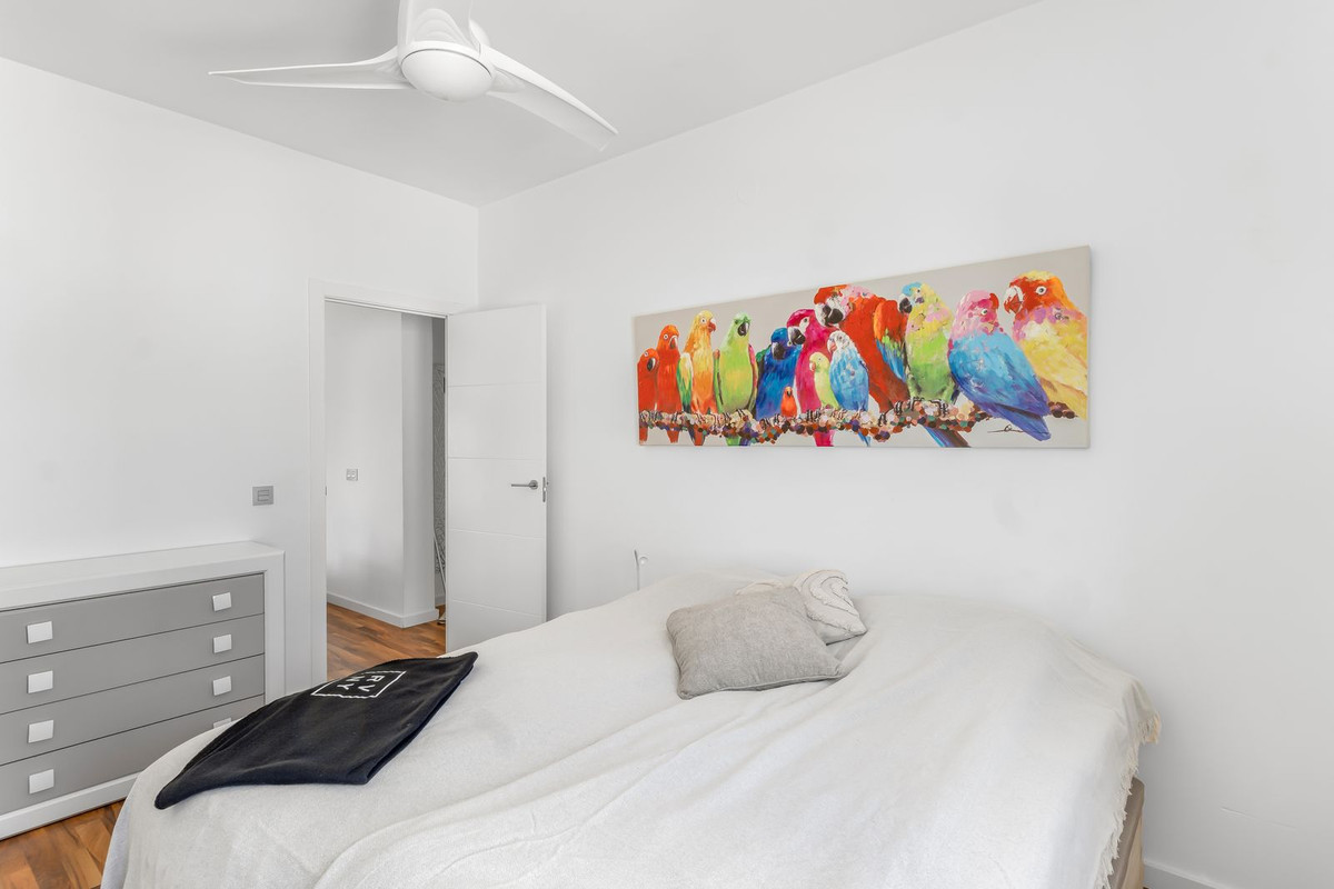 Se vende Villa - Chalet de 5 dormitorios en Costa Blanca, Alicante, España