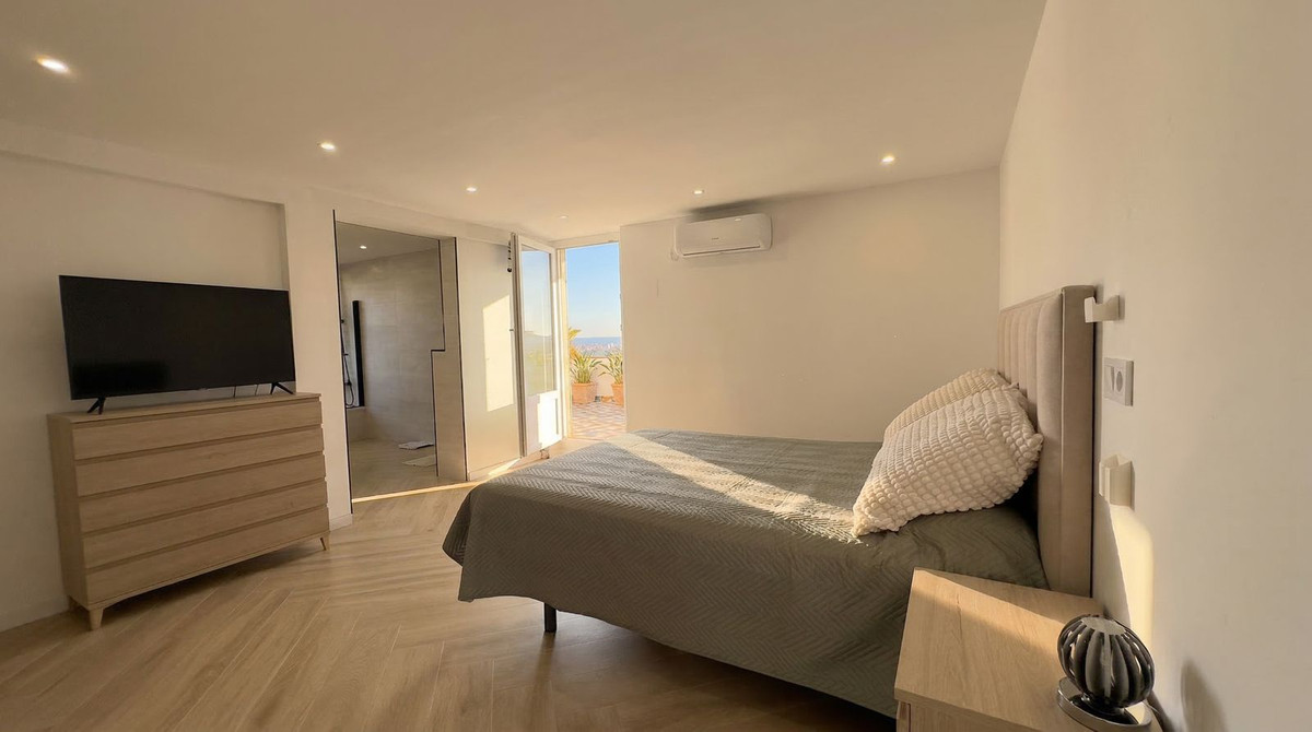 3 Bed Townhouse for sale in Calahonda Costa Del Sol, Málaga, Spain
