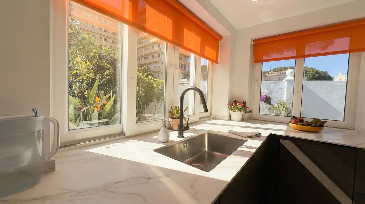 3 Bed Townhouse for sale in Calahonda Costa Del Sol, Málaga, Spain