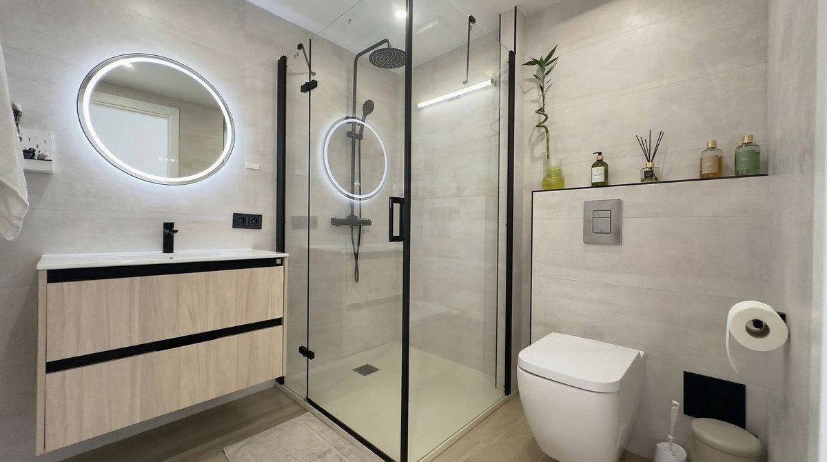 3 Bed Townhouse for sale in Calahonda Costa Del Sol, Málaga, Spain