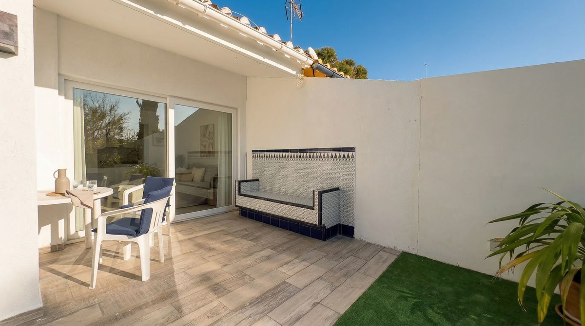 3 Bed Townhouse for sale in Calahonda Costa Del Sol, Málaga, Spain