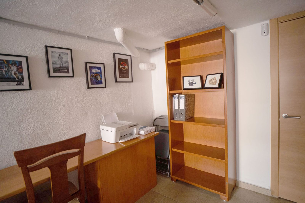 Se vende Pareada de 6 dormitorios en Costa Del Sol, Málaga, España