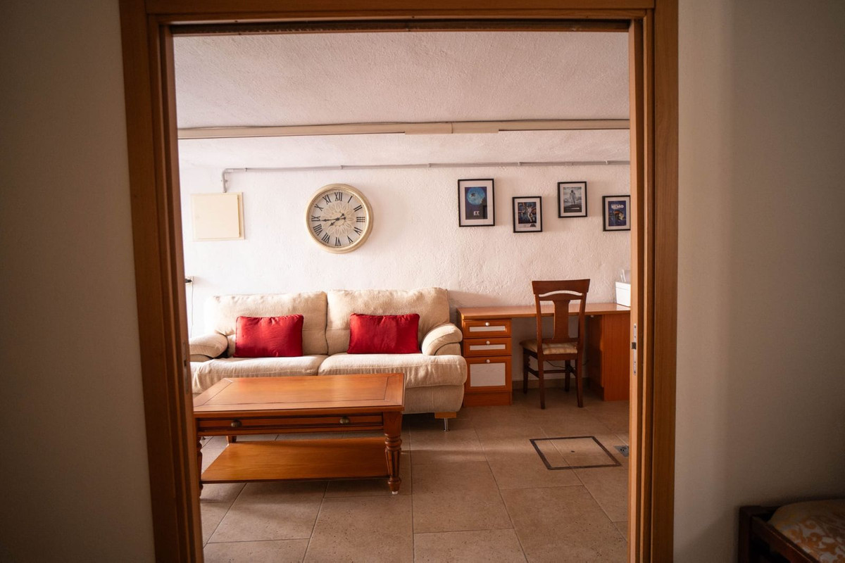 Se vende Pareada de 6 dormitorios en Costa Del Sol, Málaga, España