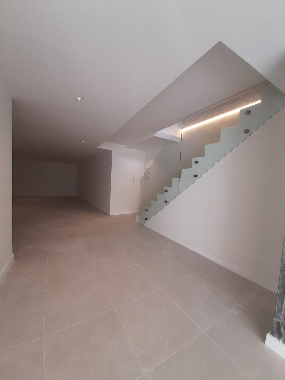 Se vende Apartamento Planta Baja de 3 dormitorios en Costa Del Sol, Málaga, España