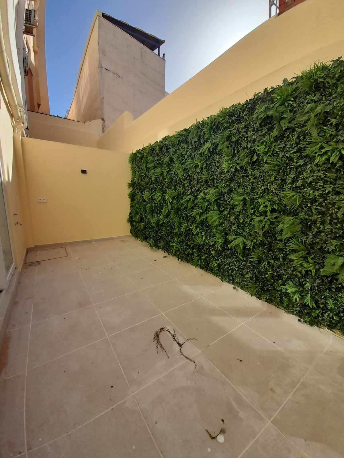 Se vende Apartamento Planta Baja de 3 dormitorios en Costa Del Sol, Málaga, España
