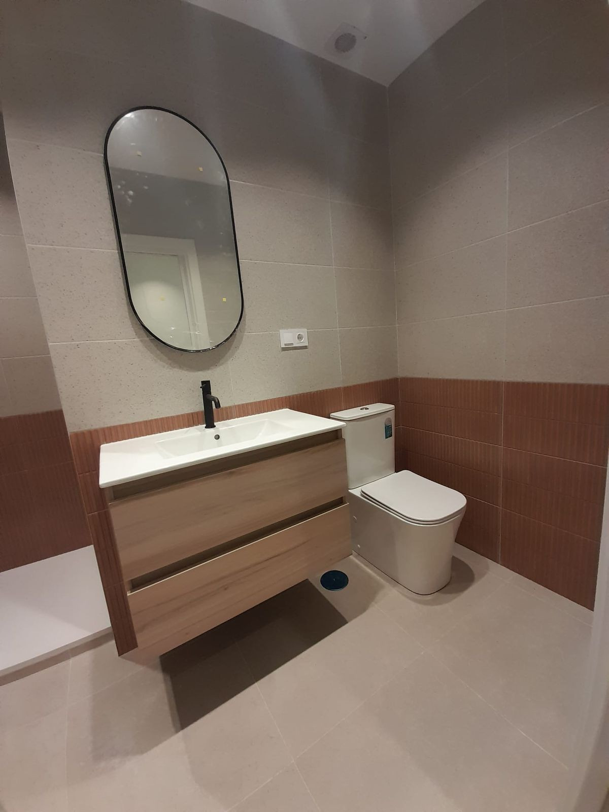 Se vende Apartamento Planta Baja de 3 dormitorios en Costa Del Sol, Málaga, España