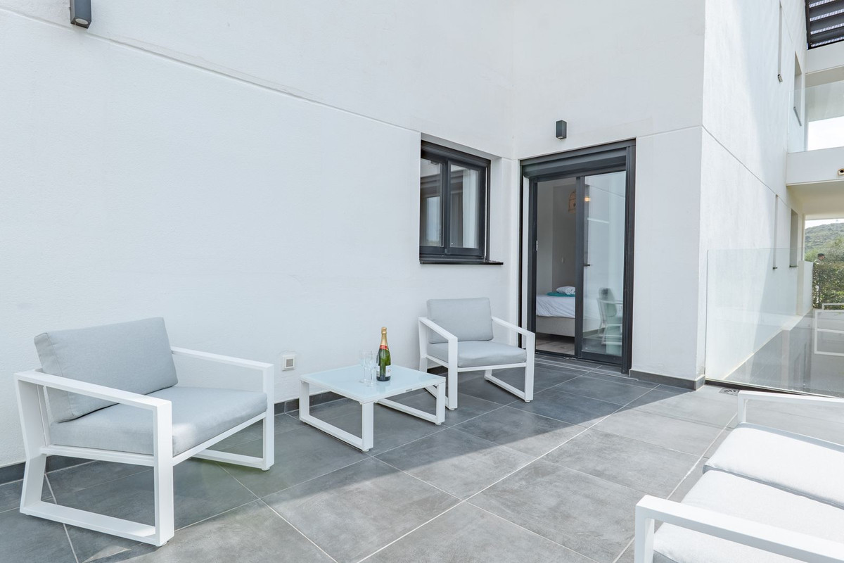 3 Bed Apartment for sale in Mijas Costa Del Sol, Málaga, Spain