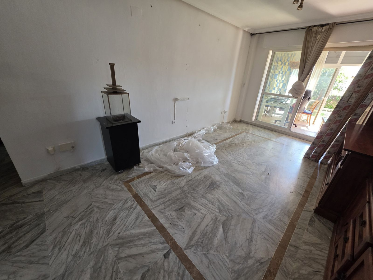 Se vende Apartamento Planta Baja de 3 dormitorios en Costa Del Sol, Málaga, España