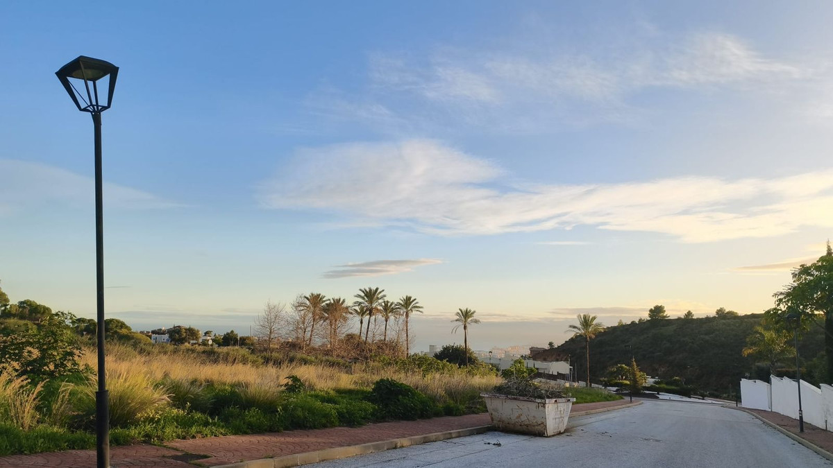 Se vende Terreno Urbano  en Costa Del Sol, Málaga, España