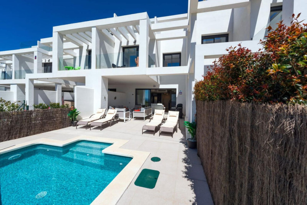 4 Bed Townhouse for sale in Manilva Costa Del Sol, Málaga, Spain