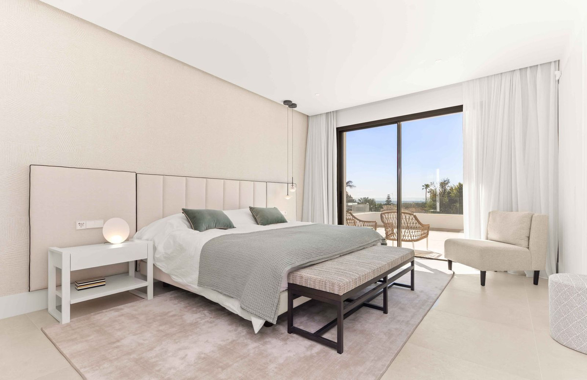 Se vende Villa - Chalet de 5 dormitorios en Costa Del Sol, Málaga, España