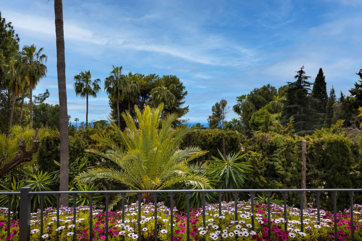 Se vende Villa - Chalet de 5 dormitorios en Costa Del Sol, Málaga, España