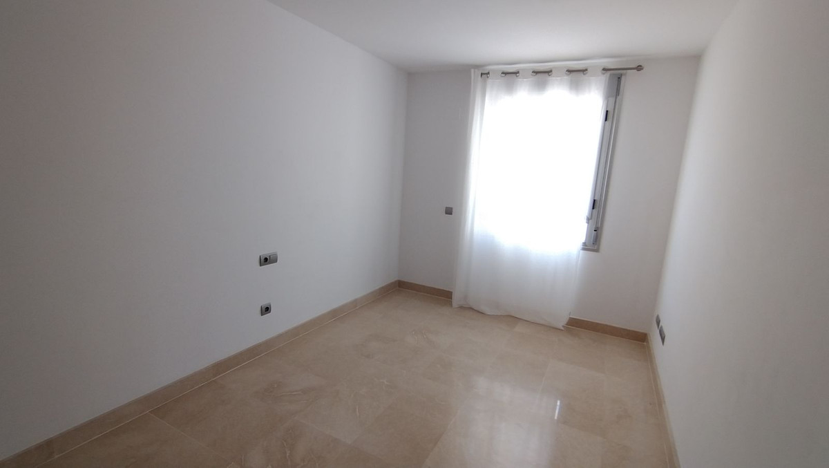 3 Bed Apartment for sale in San Pedro De Alcántara Costa Del Sol, Málaga, Spain