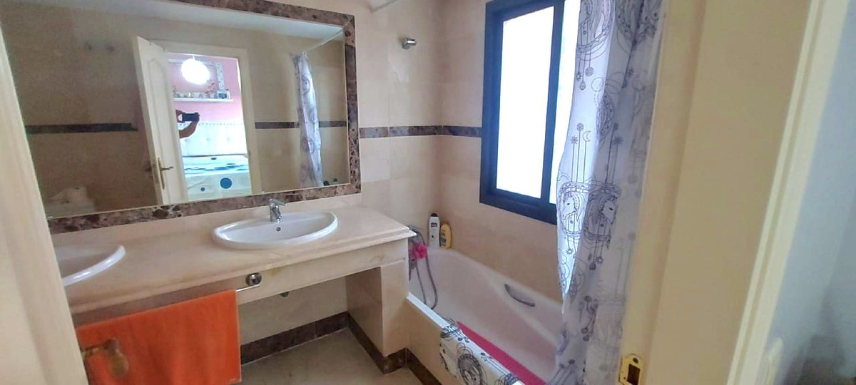 3 Bed Apartment for sale in Manilva Costa Del Sol, Málaga, Spain