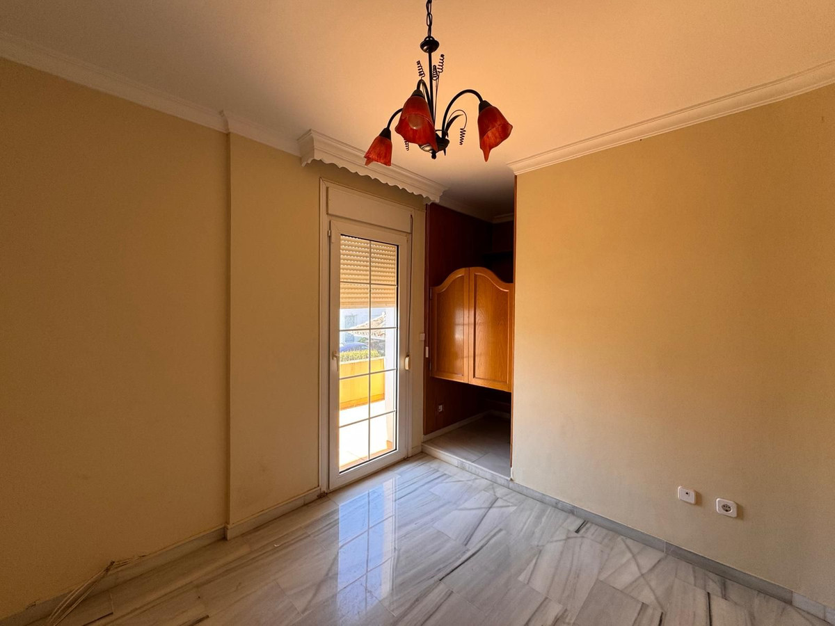 4 Bed Townhouse for sale in Estepona Costa Del Sol, Málaga, Spain