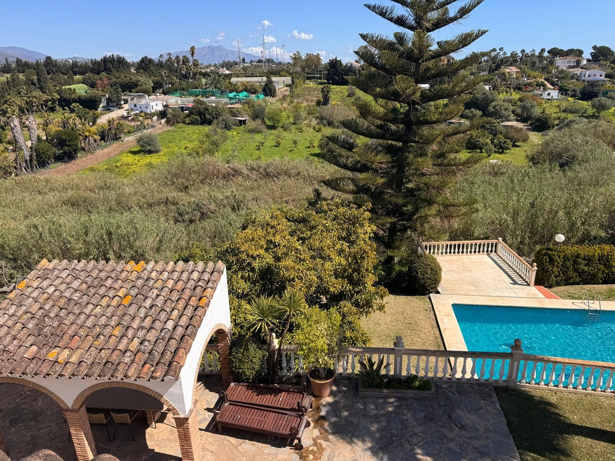4 Bed Townhouse for sale in Estepona Costa Del Sol, Málaga, Spain