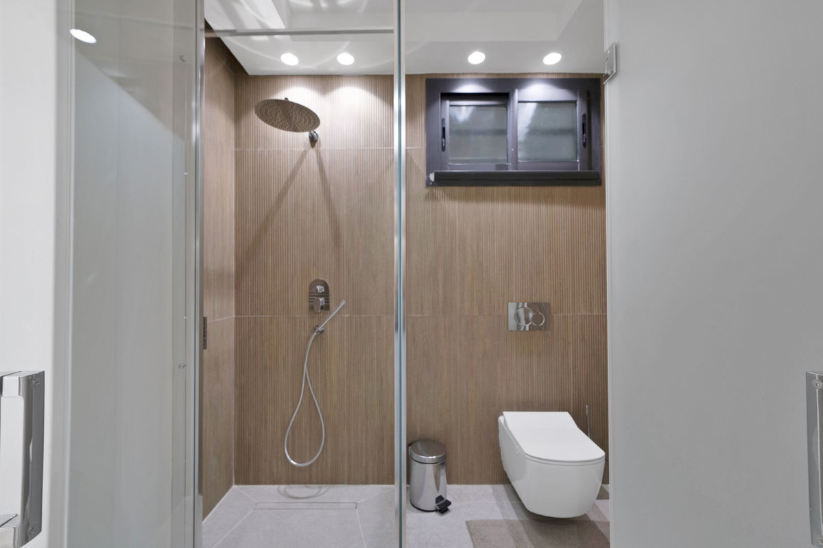 3 Bed Apartment for sale in Nueva Andalucía Costa Del Sol, Málaga, Spain