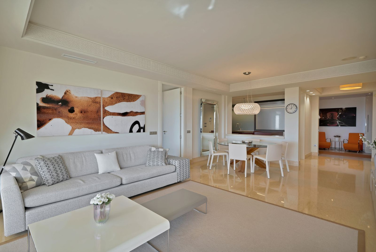 3 Bed Apartment for sale in Nueva Andalucía Costa Del Sol, Málaga, Spain